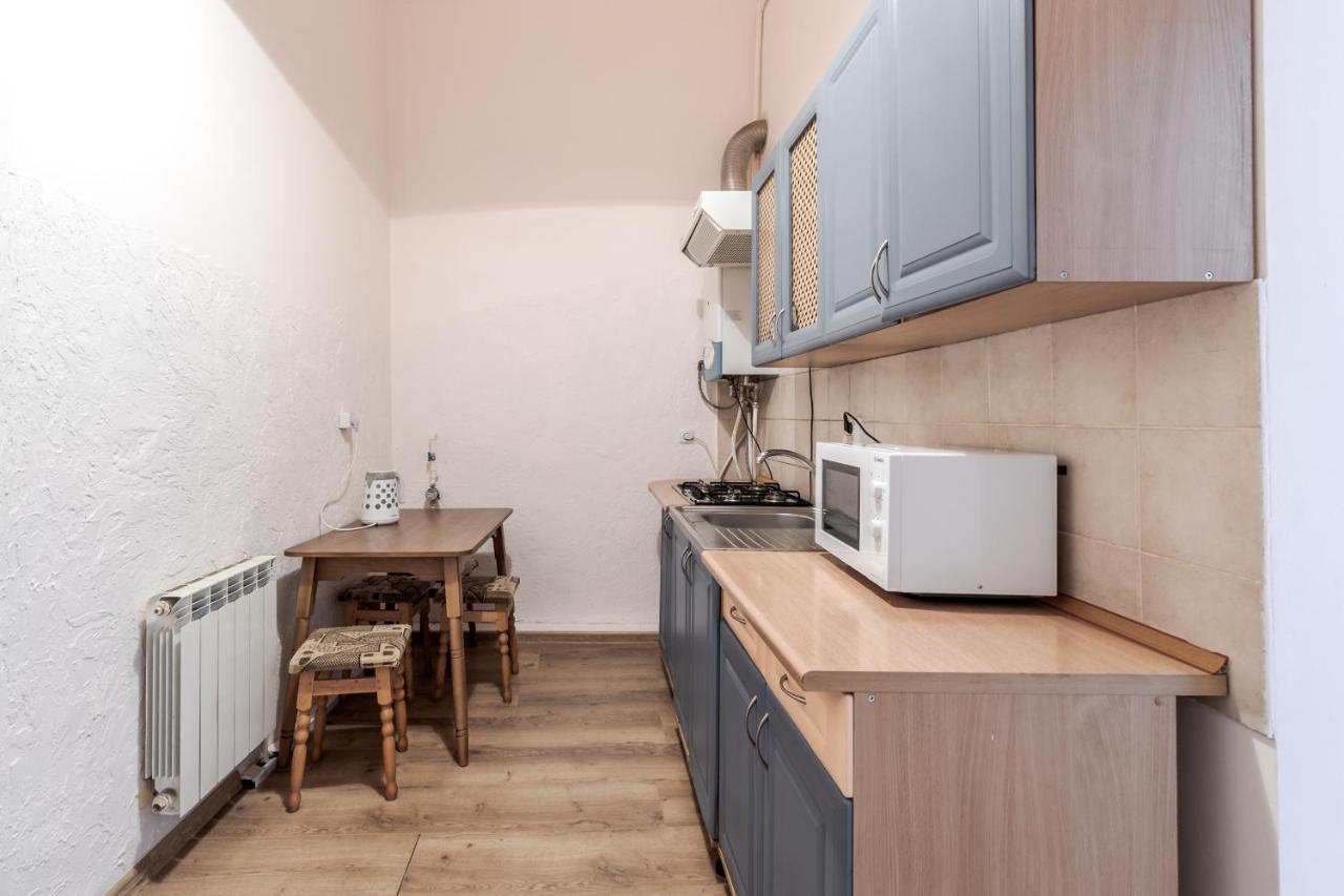 Striltsiv Apartment Leópolis Exterior foto